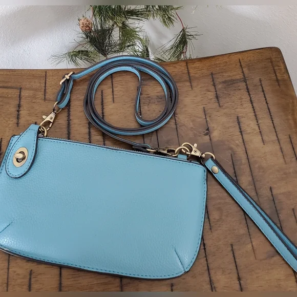 NWOT Joy Susan Mini Crossbody Wristlet Clutch - Light Blue Vegan Leather - Picture 1 of 8